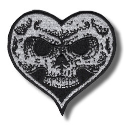 alexisonfire-heart-embroidered-patch-antsiuvas