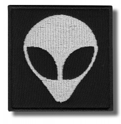 alien-ufo-embroidered-patch-antsiuvas