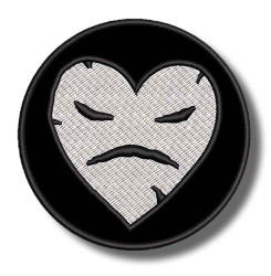 bad-heart-embroidered-patch-antsiuvas