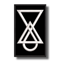 bloodred-hourglass-embroidered-patch-antsiuvas