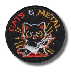 cats-and-metal-embroidered-patch-antsiuvas