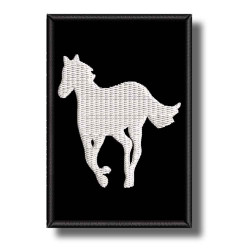 deftones-embroidered-patch-antsiuvas