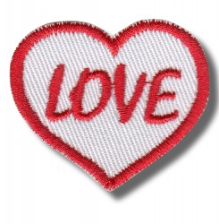heart-love-embroidered-patch-antsiuvas