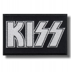 kiss-embroidered-patch-antsiuvas