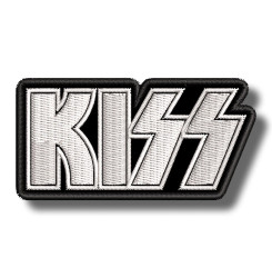 kiss-embroidered-patch-antsiuvas