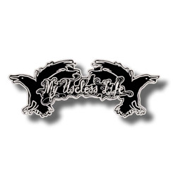 my-useless-life-embroidered-patch-antsiuvas