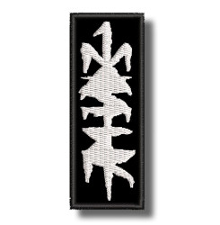 one-master-embroidered-patch-antsiuvas