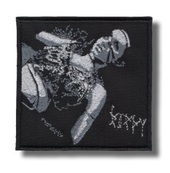 poppy-embroidered-patch-antsiuvas