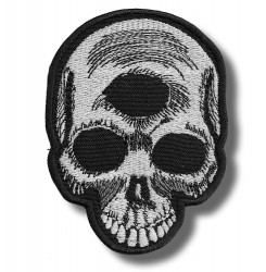 skull-embroidered-patch-antsiuvas