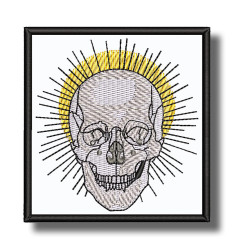 skull-embroidered-patch-antsiuvas