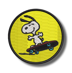 snoopy-skater-embroidered-patch-antsiuvas