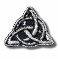 triquetra-embroidered-patch-antsiuvas