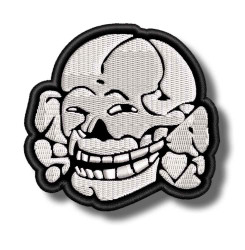 trollenkopf-embroidered-patch-antsiuvas