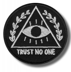 trust-no-one-embroidered-patch-antsiuvas