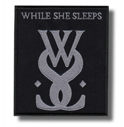 while-she-sleeps-embroidered-patch-antsiuvas