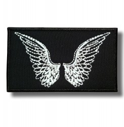 wings-embroidered-patch-antsiuvas